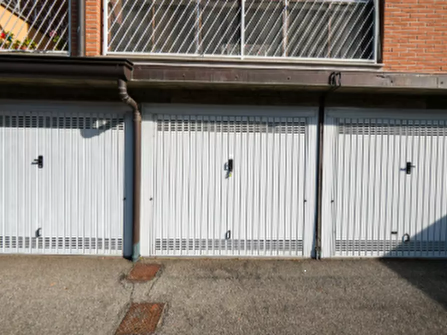 Immagine 3 di Appartamento in vendita  in Via Papa Wojtyla a Vermezzo Con Zelo