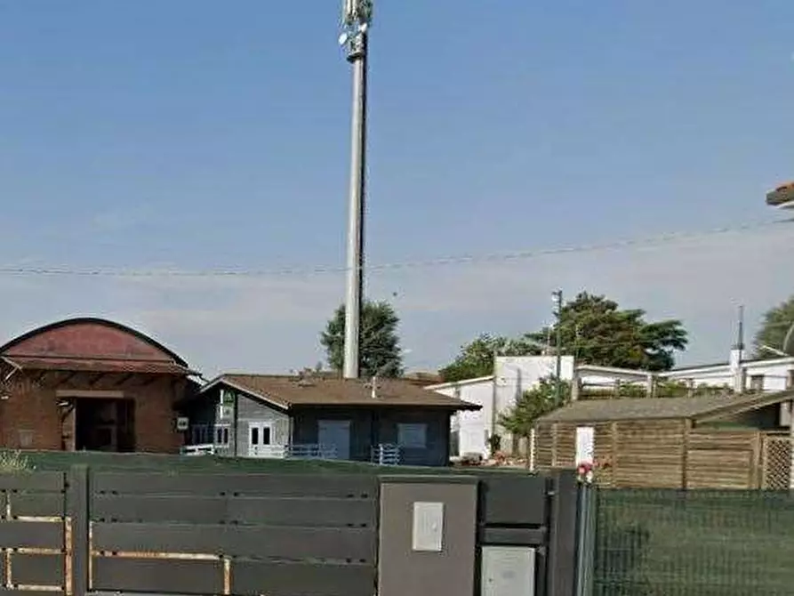 Immagine 8 di Capannone industriale in vendita  in Via Santa Maria Nuova a Lendinara