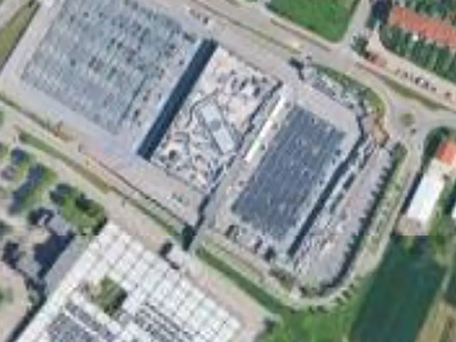 Immagine 3 di Negozio in vendita  in Via Conte Rossi di Montelera  a Chieri