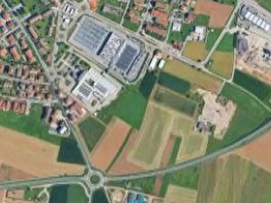 Immagine 4 di Negozio in vendita  in Via Conte Rossi di Montelera  a Chieri