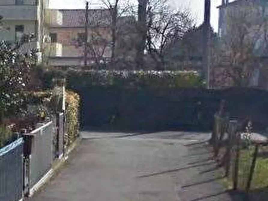 Immagine 6 di Appartamento in vendita  in Via Dosso Faiti a Rovigo