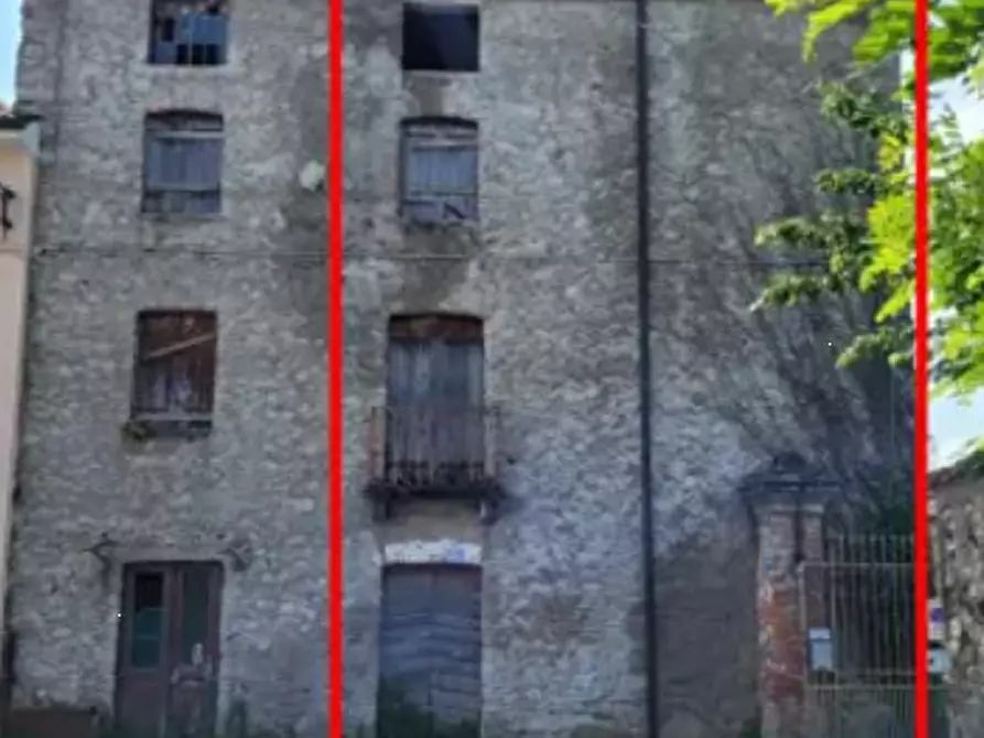 Immagine 2 di Rustico / casale in vendita  in Via Cesare Battisti a San Vito Di Leguzzano