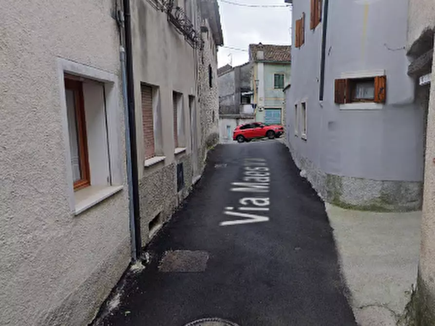 Immagine 12 di Porzione di casa in vendita  in Via Maestra a Revine Lago