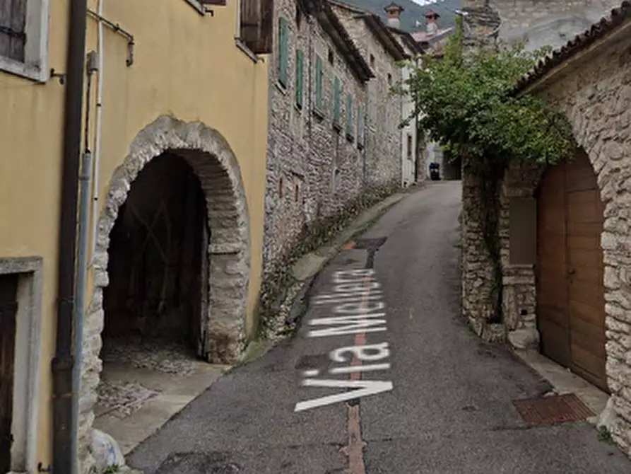 Immagine 14 di Porzione di casa in vendita  in Via Maestra a Revine Lago