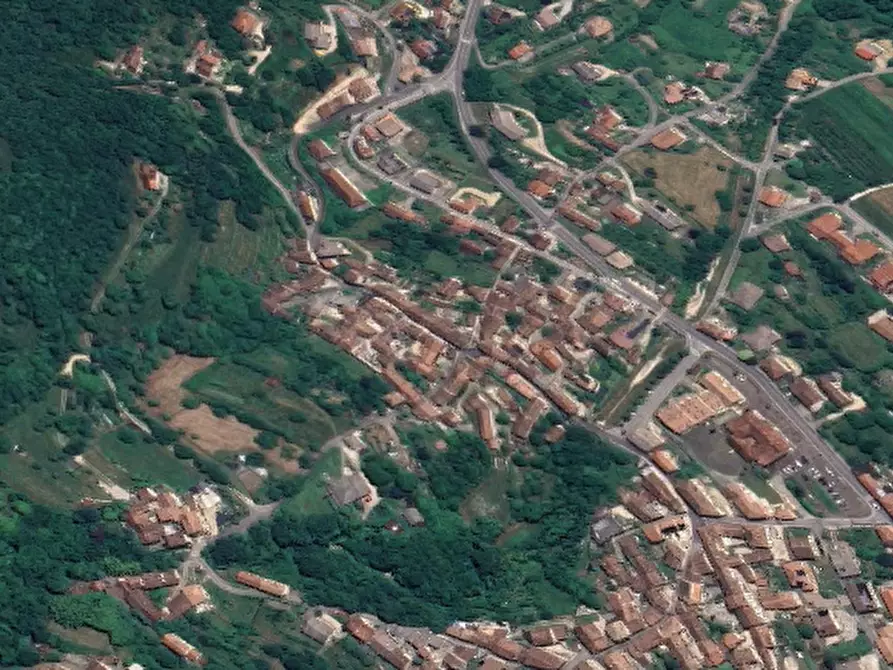 Immagine 18 di Porzione di casa in vendita  in Via Maestra a Revine Lago