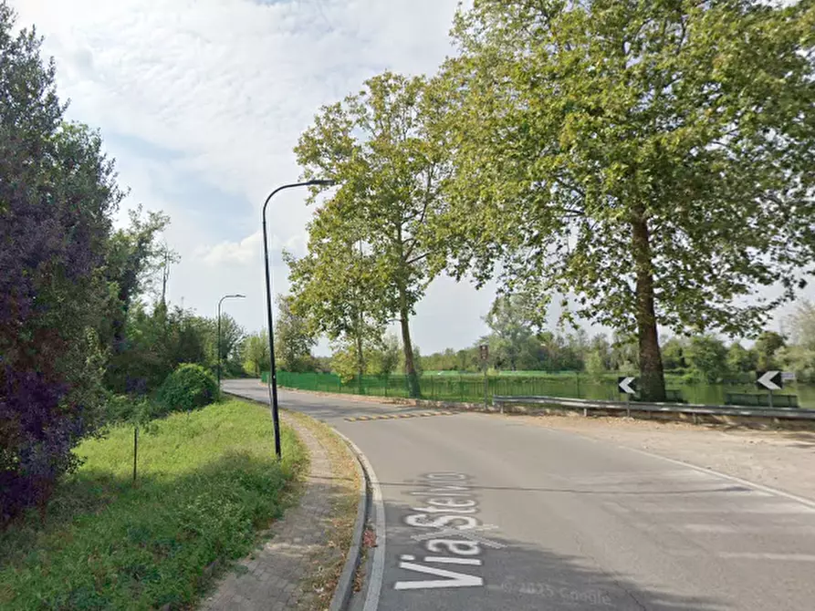 Immagine 13 di Appartamento in vendita  in Via Stelvio a Limbiate