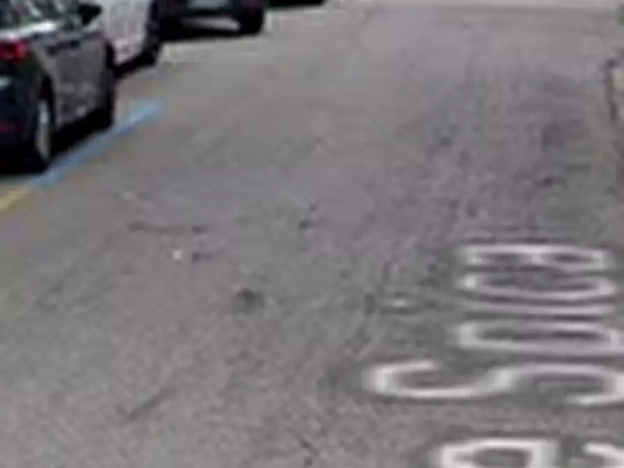 Immagine 8 di Garage in vendita  in Viale Spica a Rimini