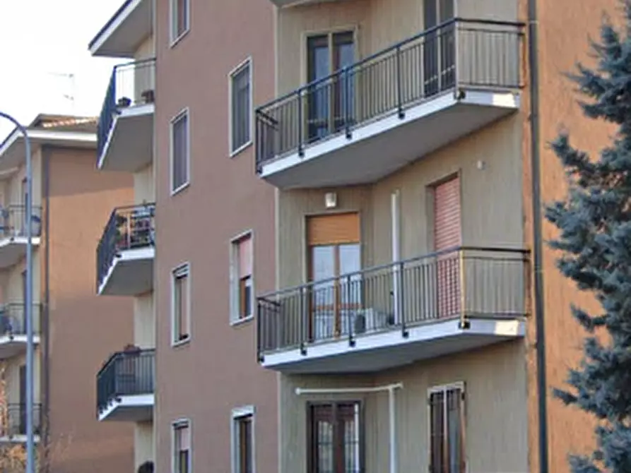 Immagine 4 di Appartamento in vendita  in Via B. Buozzi  a Rozzano