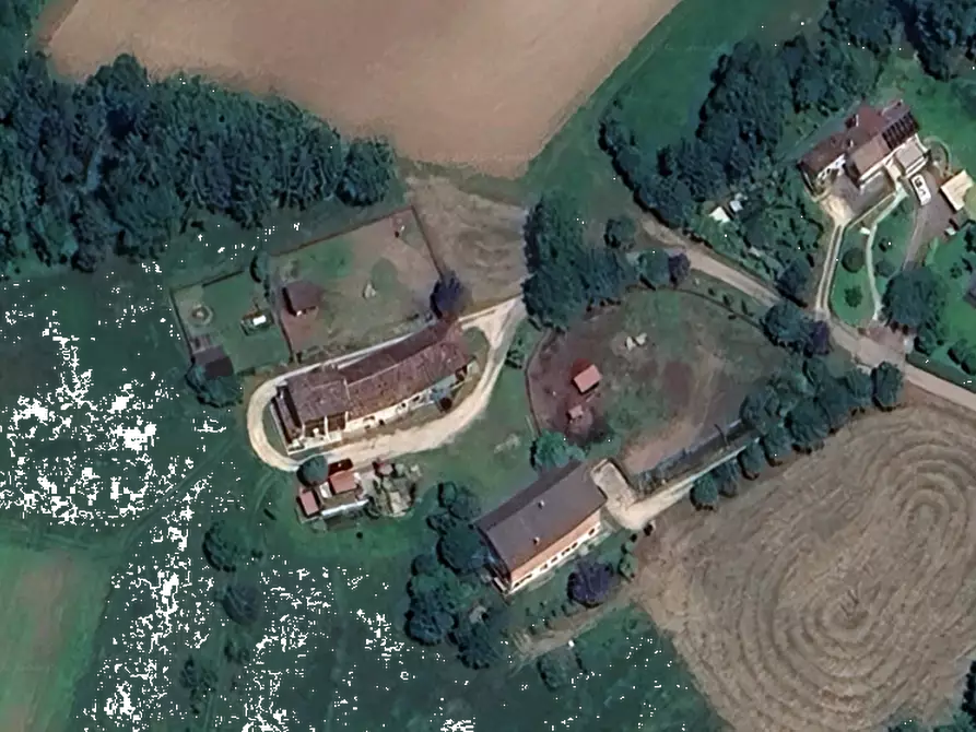 Immagine 3 di Magazzino in vendita  in Via San Giorgio a Sedico