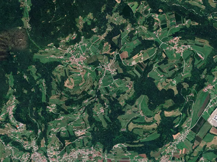 Immagine 13 di Porzione di casa in vendita  in Via Della Croce a Feltre