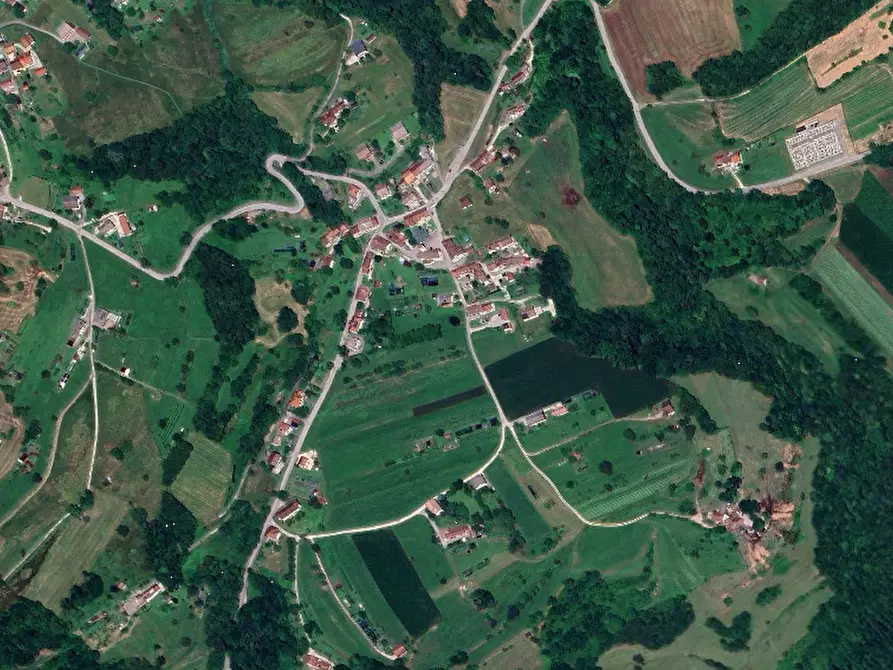 Immagine 14 di Porzione di casa in vendita  in Via Della Croce a Feltre