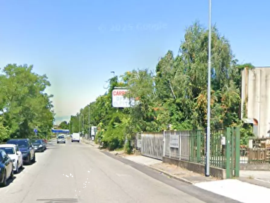 Immagine 4 di Capannone industriale in vendita  in Via Marche a Pieve Emanuele