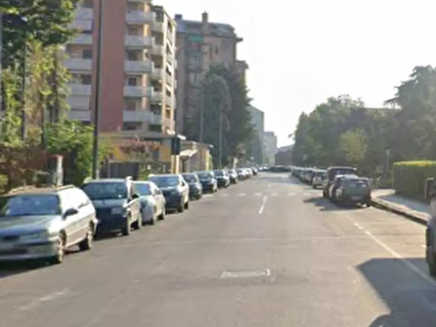 Immagine 7 di Appartamento in vendita  in Viale Faenza a Milano