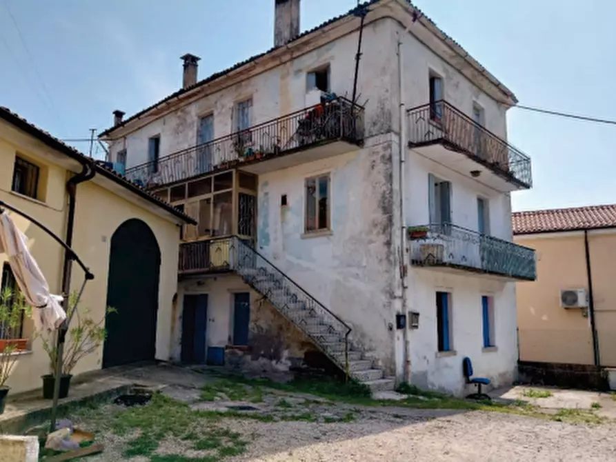 Immagine 1 di Appartamento in vendita  in Via Stievenazzi a Valdobbiadene