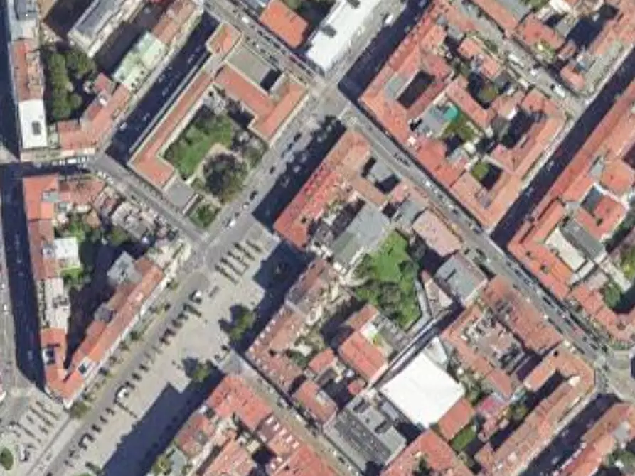 Immagine 9 di Laboratorio in vendita  in Via Ariberto a Milano