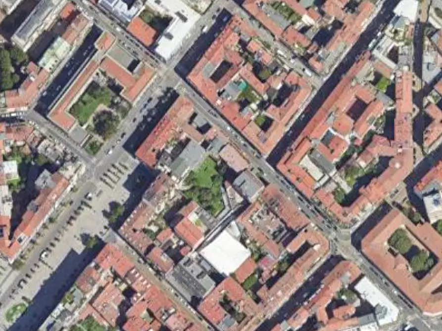 Immagine 12 di Laboratorio in vendita  in Via Ariberto a Milano