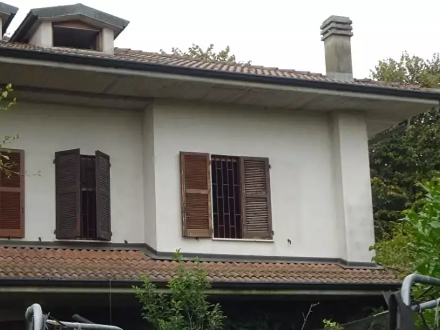 Immagine 4 di Porzione di villa in vendita  in Via delle Ortensie a Inzago