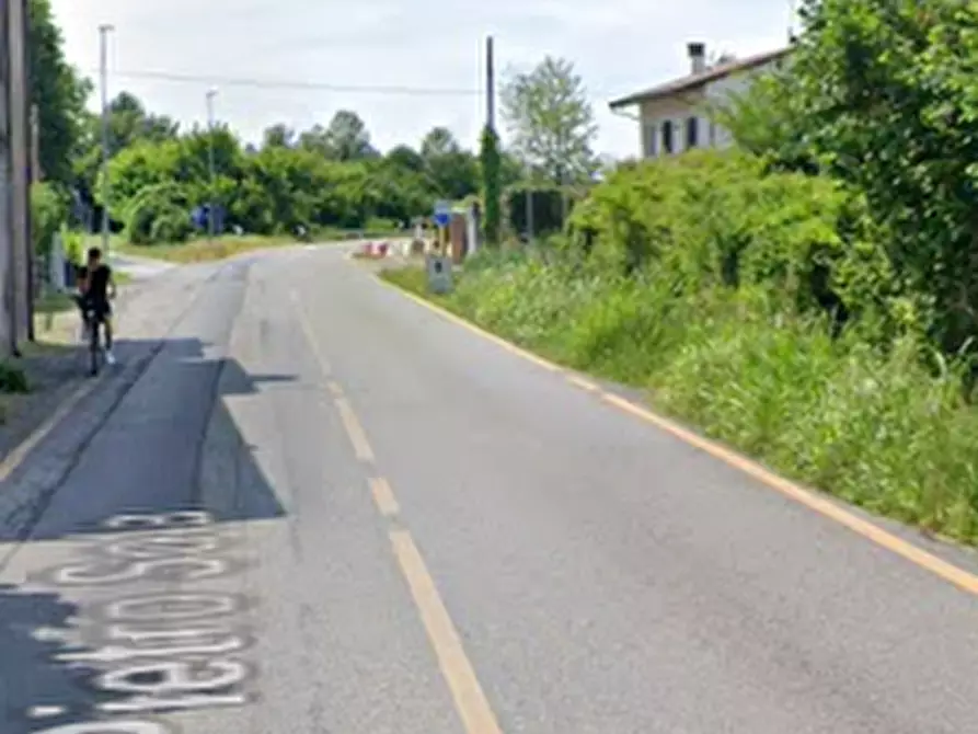 Immagine 12 di Porzione di casa in vendita  in Via Pietro Sola a Zero Branco