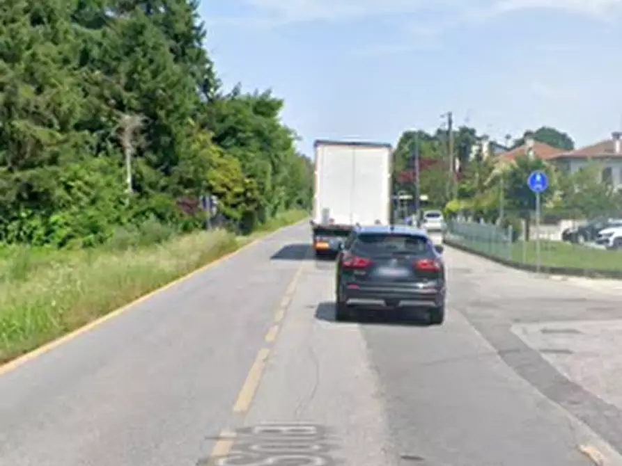 Immagine 13 di Porzione di casa in vendita  in Via Pietro Sola a Zero Branco