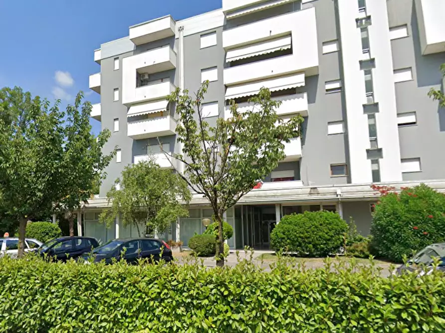 Immagine 5 di Ufficio in vendita  in Via Auronzo a Pordenone