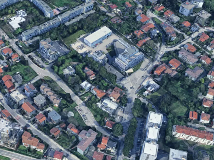 Immagine 13 di Ufficio in vendita  in Via Auronzo a Pordenone