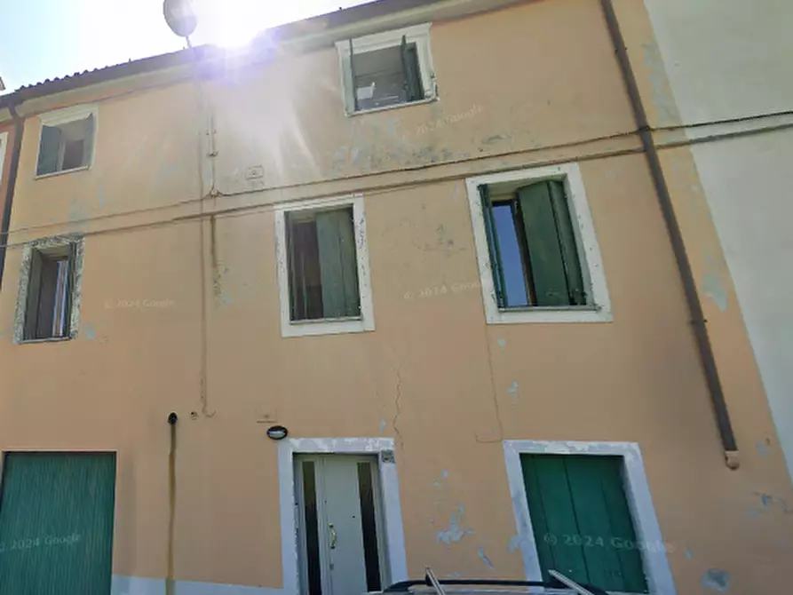 Immagine 2 di Porzione di casa in vendita  in Via Porcia a Vittorio Veneto