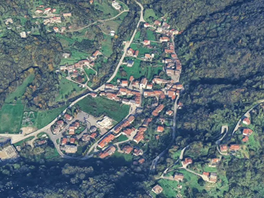 Immagine 18 di Casa indipendente in vendita  in Località Praforte a Castelnovo Del Friuli