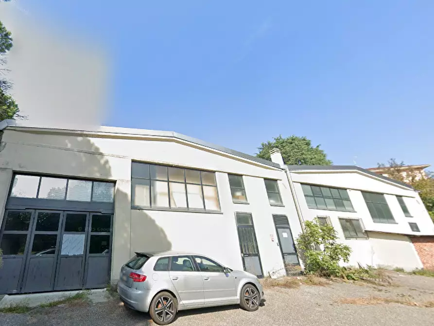 Immagine 10 di Capannone industriale in vendita  in Via Stazione a Cucciago