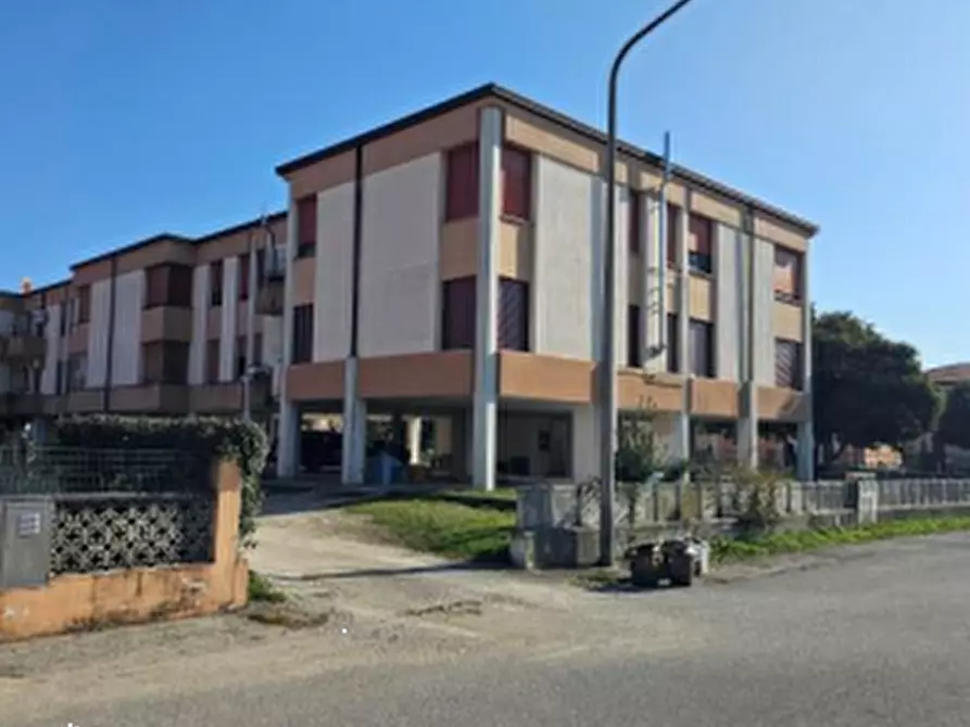 Immagine 7 di Appartamento in vendita  in Via Dante Alighieri  a Aviano