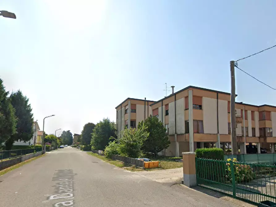 Immagine 16 di Appartamento in vendita  in Via Dante Alighieri  a Aviano