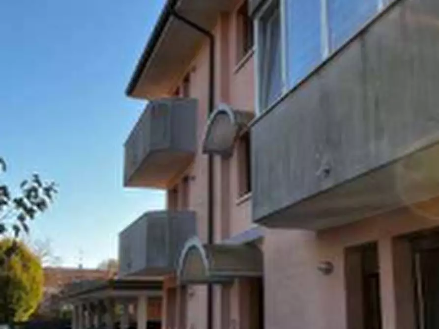 Immagine 9 di Appartamento in vendita  in Via Roma a Pravisdomini