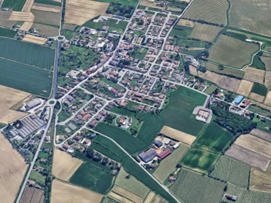 Immagine 20 di Appartamento in vendita  in Via Roma a Pravisdomini