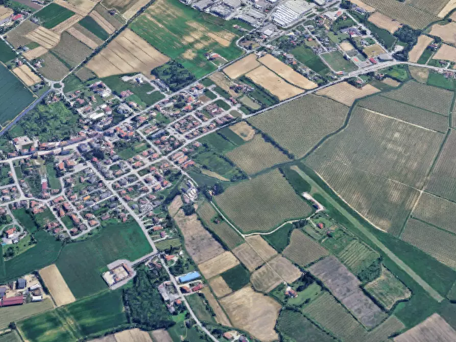 Immagine 21 di Appartamento in vendita  in Via Roma a Pravisdomini