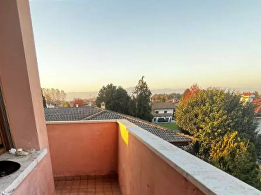 Immagine 31 di Appartamento in vendita  in Via Roma a Pravisdomini