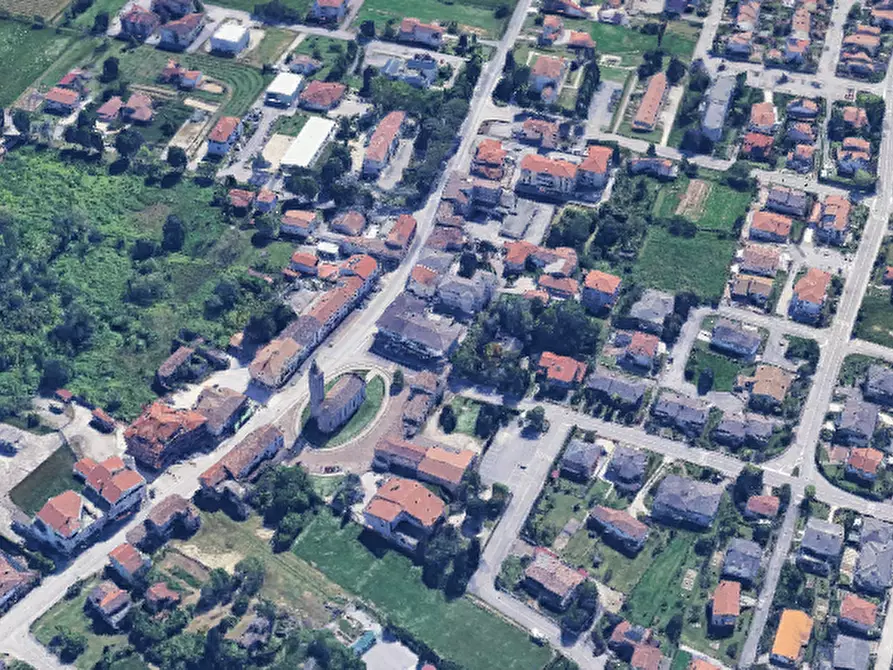 Immagine 24 di Appartamento in vendita  in Via Roma a Pravisdomini