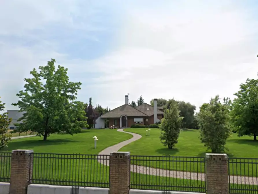 Immagine 2 di Casa bifamiliare in vendita  in Via del Sile  a Pordenone