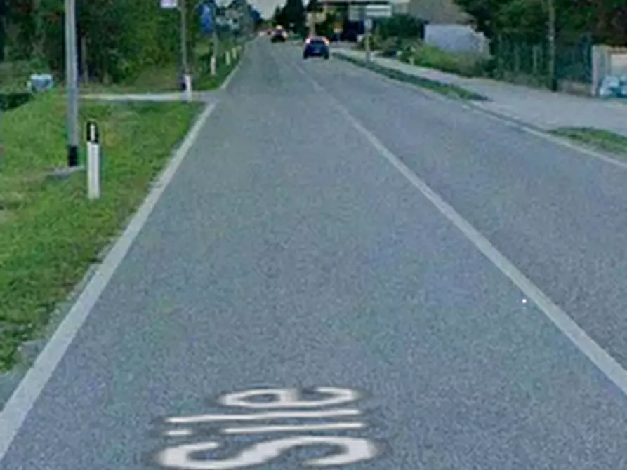 Immagine 12 di Casa bifamiliare in vendita  in Via del Sile  a Pordenone