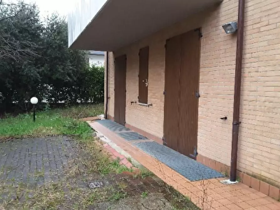 Immagine 12 di Appartamento in vendita  in Via Ugolino da Forlì  a Forli'