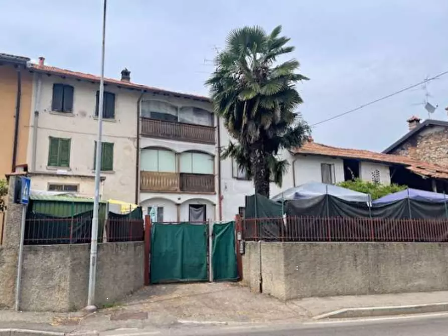 Immagine 1 di Porzione di casa in vendita  in Via Antonio Turconi  a Cantello