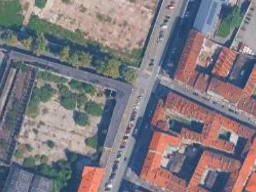 Immagine 7 di Negozio in vendita  in Via Cuneo a Torino