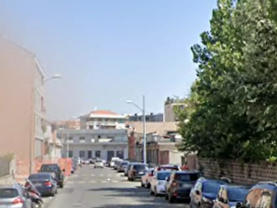 Immagine 16 di Negozio in vendita  in Via Bard  a Torino