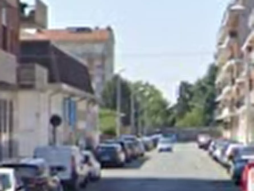 Immagine 17 di Negozio in vendita  in Via Bard  a Torino