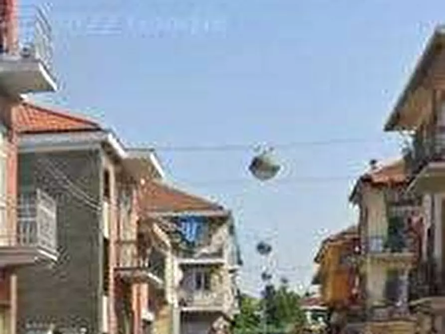 Immagine 13 di Appartamento in vendita  in via Fiume  a Moncalieri