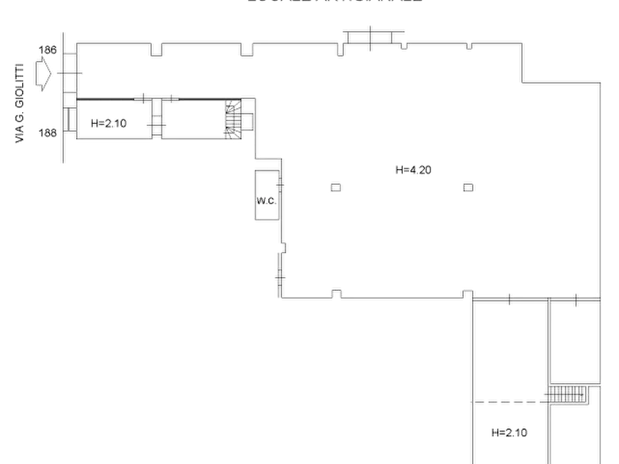 Immagine 13 di Negozio in vendita  in Via Giovanni Giolitti  a Roma