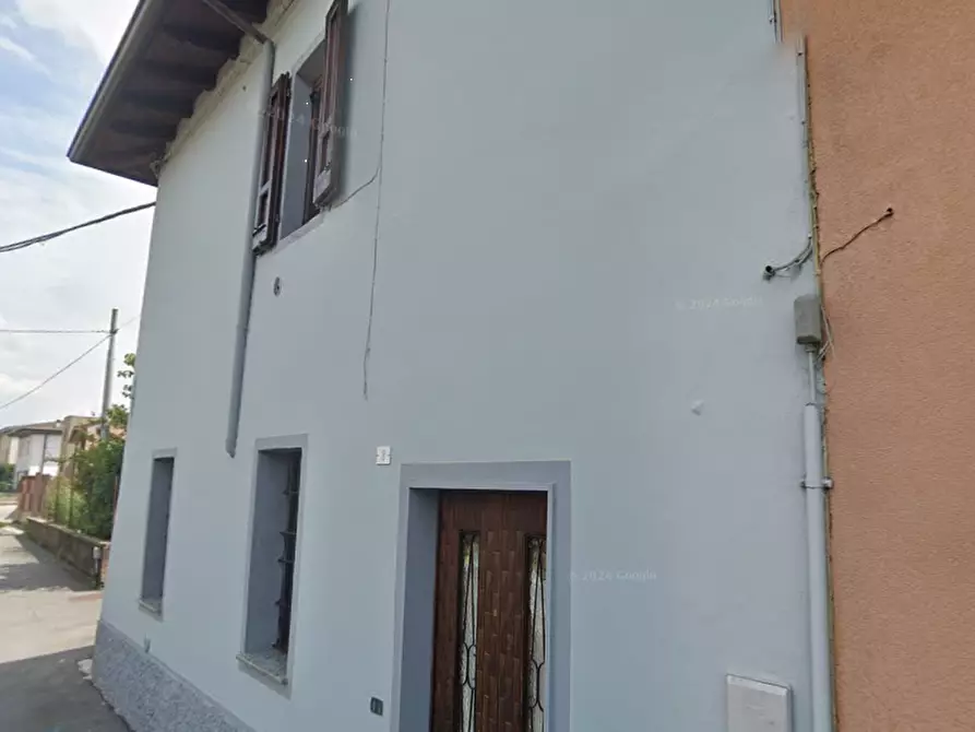 Immagine 5 di Appartamento in vendita  in Via L. da Vinci a Castelcovati