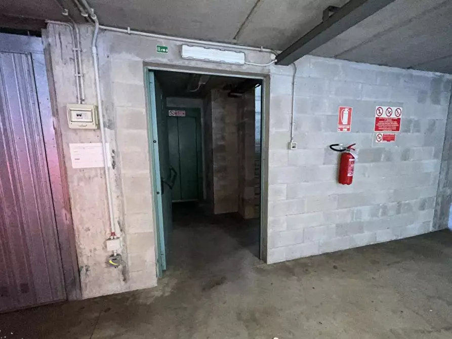 Immagine 9 di Garage in vendita  in Via Domenico Cimarosa  a Torino