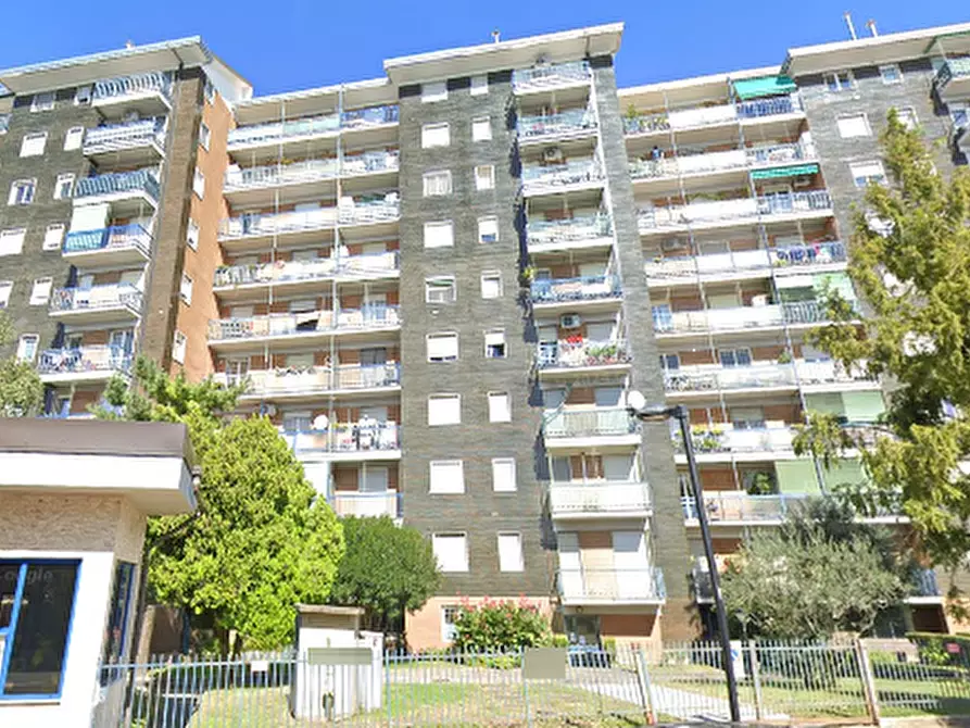 Immagine 11 di Appartamento in vendita  in Via Antonio Gramsci  a Cormano