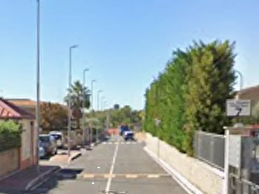 Immagine 3 di Posto auto in vendita  in Via F. Donatelli a Roma