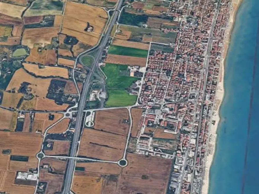 Immagine 8 di Terreno agricolo in vendita  in Via Europa a Mondolfo