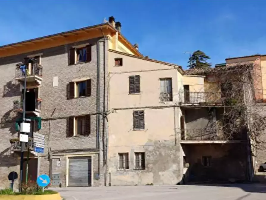 Immagine 4 di Stabile in vendita  in via Mazzini a Colli Al Metauro